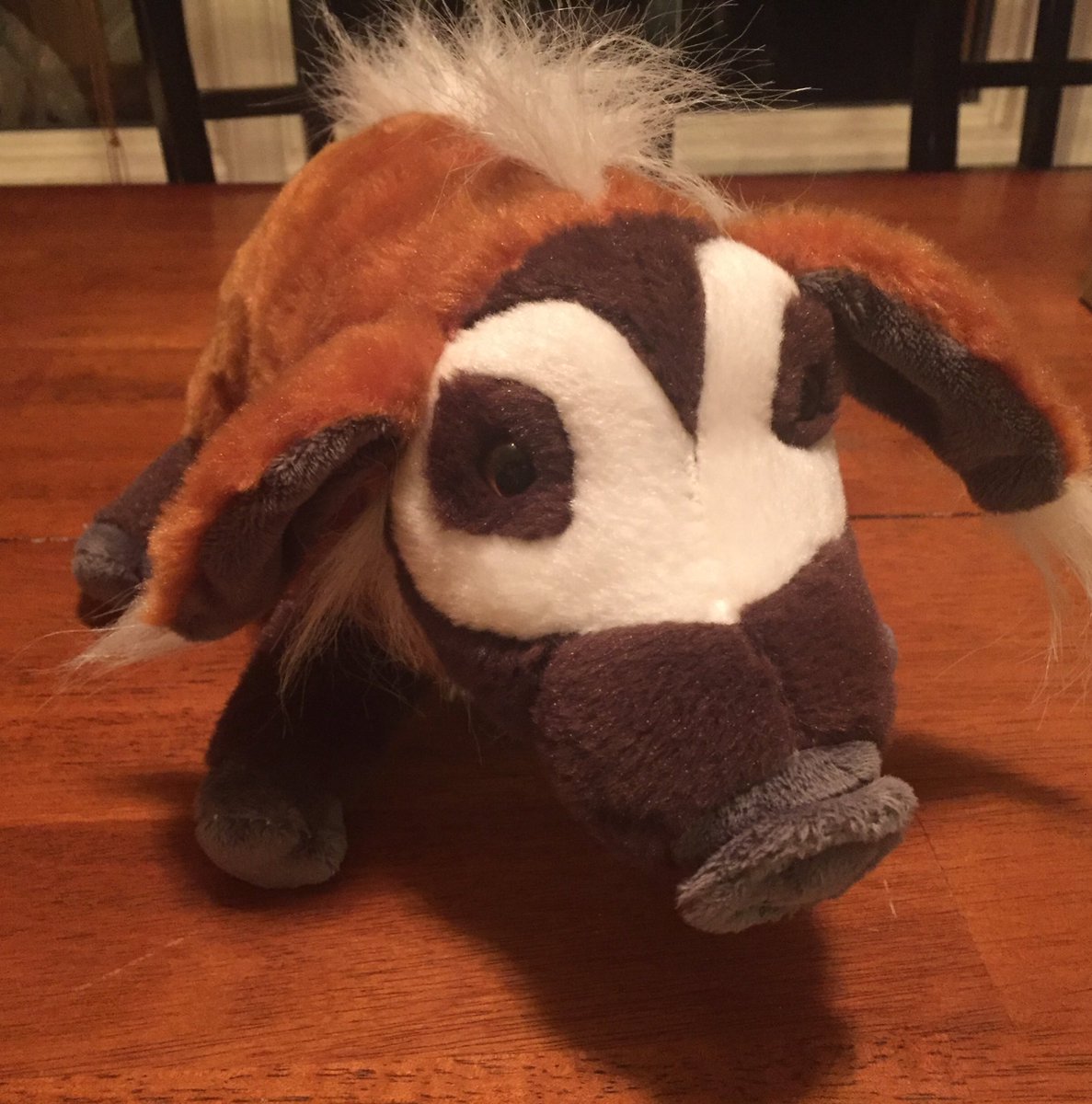 CF_Robinson22's tweet photo. We go to the zoo. Out of all the adorable stuffed animals, my son chooses this. #TeensAreNuts https://t.co/2ReqVM7tdc