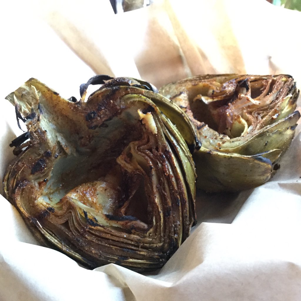 thehungrygecko's tweet photo. Smoked & flame-grilled artichokes. Definitely one for the BBQ when I get home!
#roadsidestop #smokehouse #california https://t.co/bJCYtFlqt2