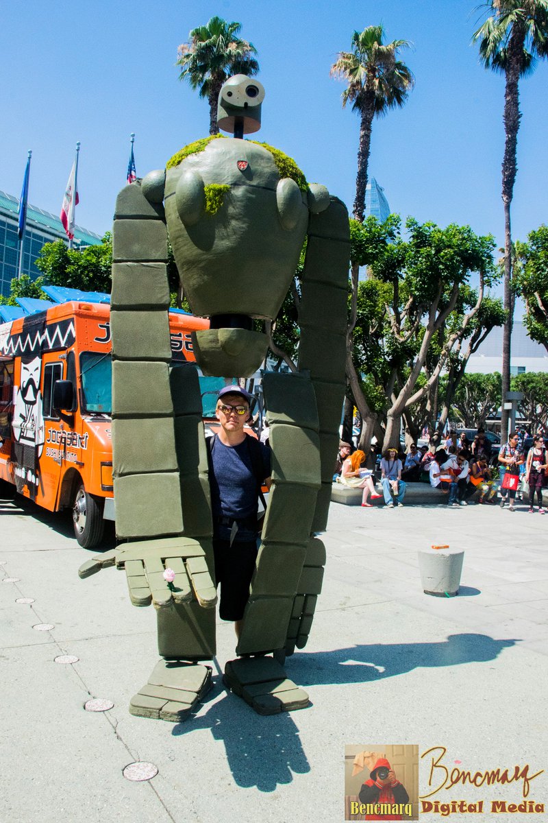 Bencmarq's tweet image. This #R0XX0RZ!! #RobotSoldier #FlyingRobotSoldier #Laputa #CastleInTheSky #StudioGhibli @AnimeExpo #AX2016 #Day1