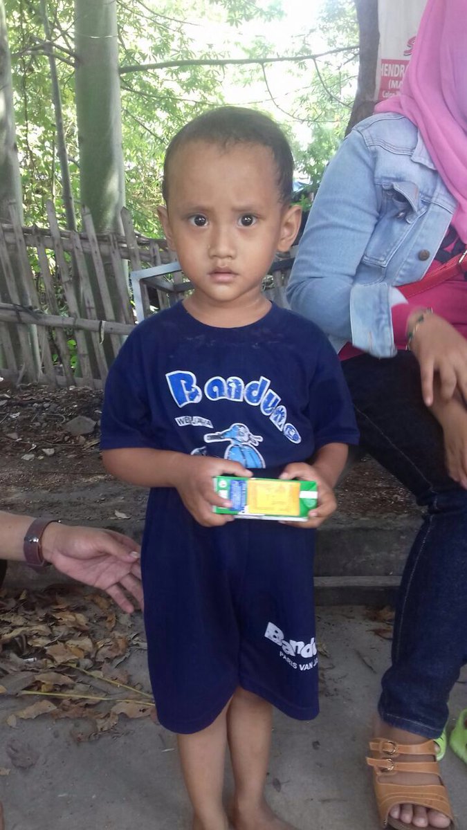 ditemukan anak berumur 3-4th mengaku bernama Irfan&amp; skrg di Polsek Semarang selatan <a href="/hendrarprihadi/">Hendi (Hendrar P)</a> <a href="/humasjateng/">Humas Jateng</a>