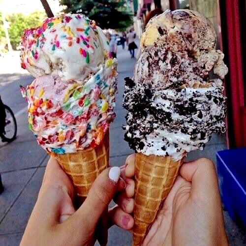 Sedap weih kalau dapat makan ice cream panas panas macam ni 😍😍😍😍