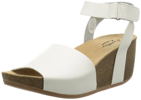 AmazonFashionJP's tweet image. 【#AnotherEdition】コルク素材のウェッジソールがナチュラルな雰囲気のサンダル。
かわいいだけじゃなく、安定感もあるので、夏に活躍してくれること間違いなし！⇒amzn.to/29I8ib4
#AFおすすめ