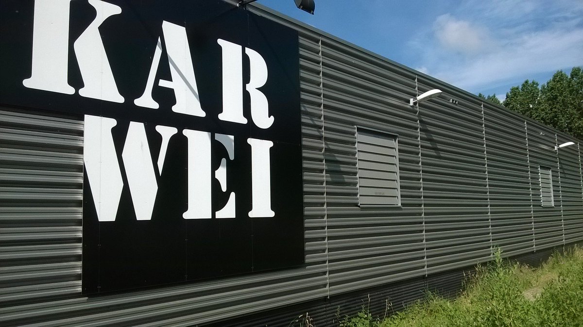 Natuurlijke #ventilatie lost #warmteprobleem Karwei Beverwijk op bit.ly/29ulv4I