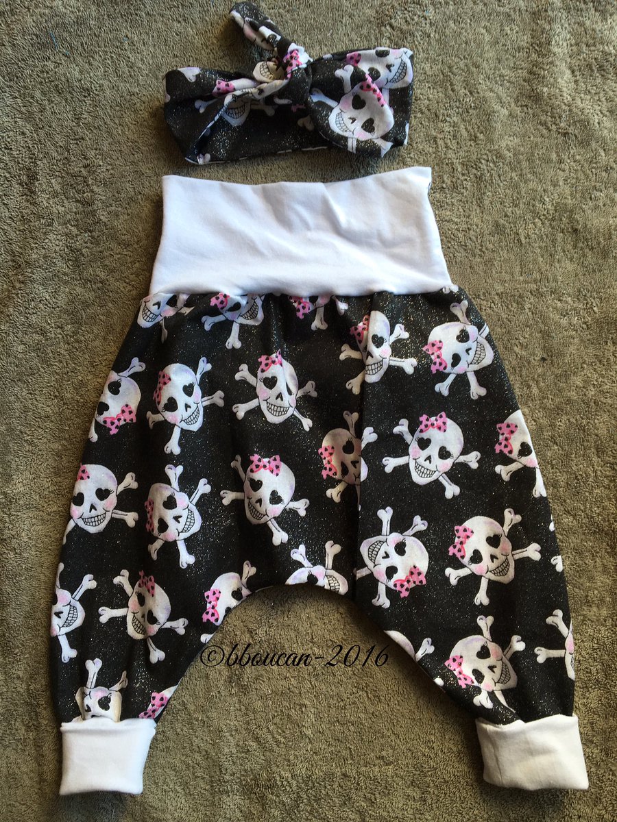 bboucanFR's tweet photo. Sarouel 18€ dispo 3 à 36 mois.
#cousumain #bébé #Sarouel #TeteDeMort #mode #fashion #faitmain #BBoucan #MadeInFrance https://t.co/UAeVtHEBkC