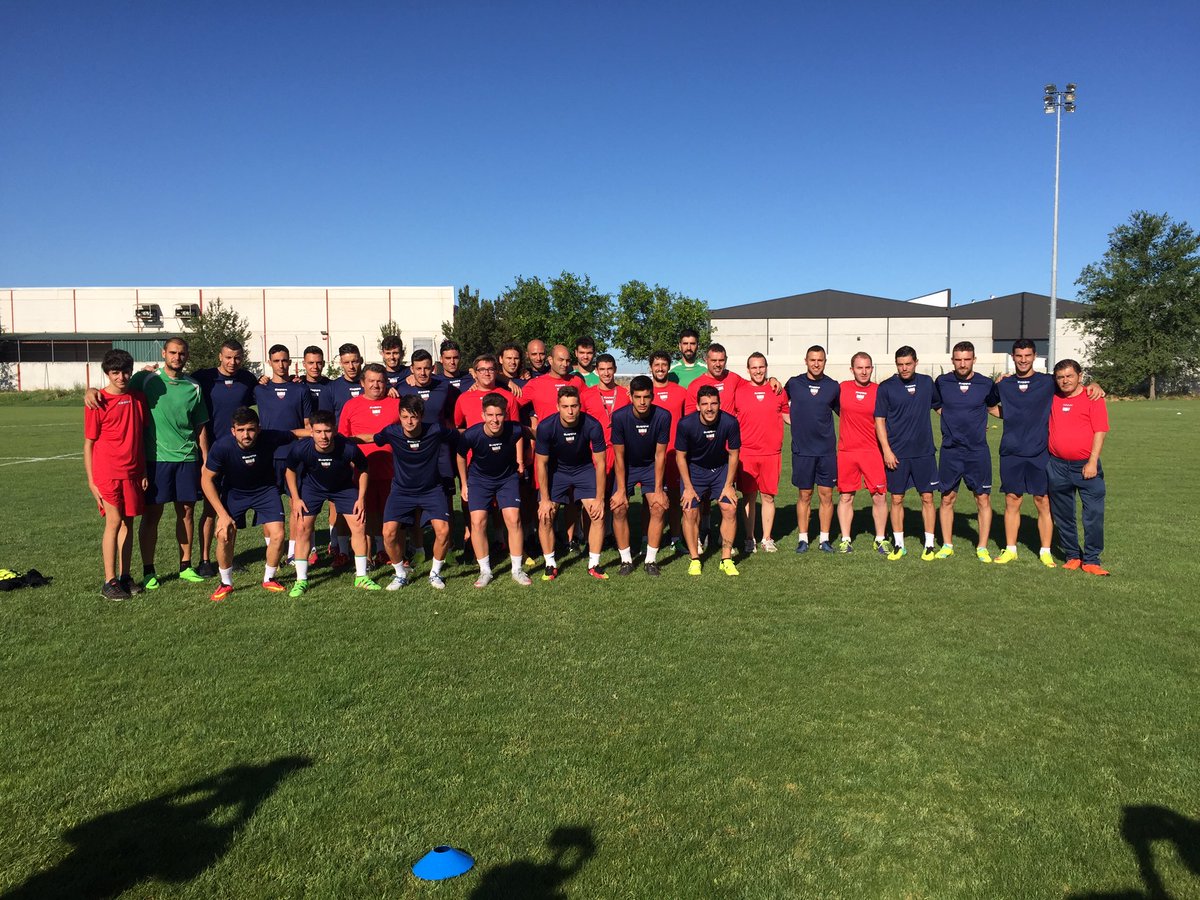 radiogolex's tweet photo. Comienza la pretemporada del @EXT_UD https://t.co/JhH7lbxODG