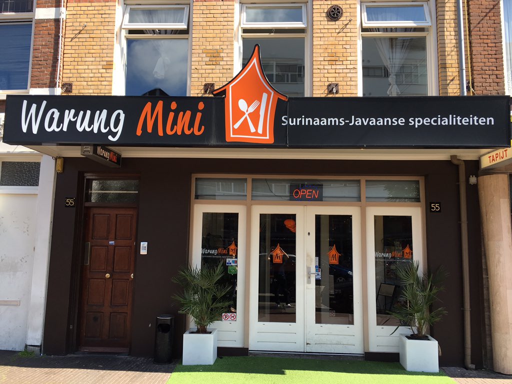 JK308_'s tweet photo. #saotosoep at my favourite restaurant in the world 😋🍜🍲🇸🇷#denhaag #holland #suriname #thehague #saotosoup #warungmini https://t.co/9iiUFmkwd3