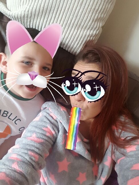 DONALDSONROISIN's tweet photo. Wen ur babysittin &amp; meant to be a responsible adult lol https://t.co/nka8VmdWtS
