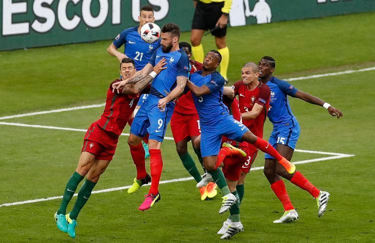 La France KO, le Portugal sacré bit.ly/29yxnEZ