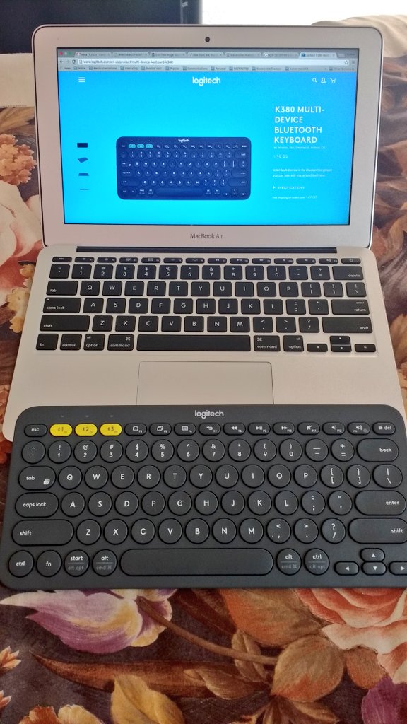 kumarmanish9's tweet photo. Wireless take&type keyboard by @India_Logitech has made job easier!
@CNET https://t.co/UWM9KLiBR2 #Befreewithtech https://t.co/GTHK2PoFfE