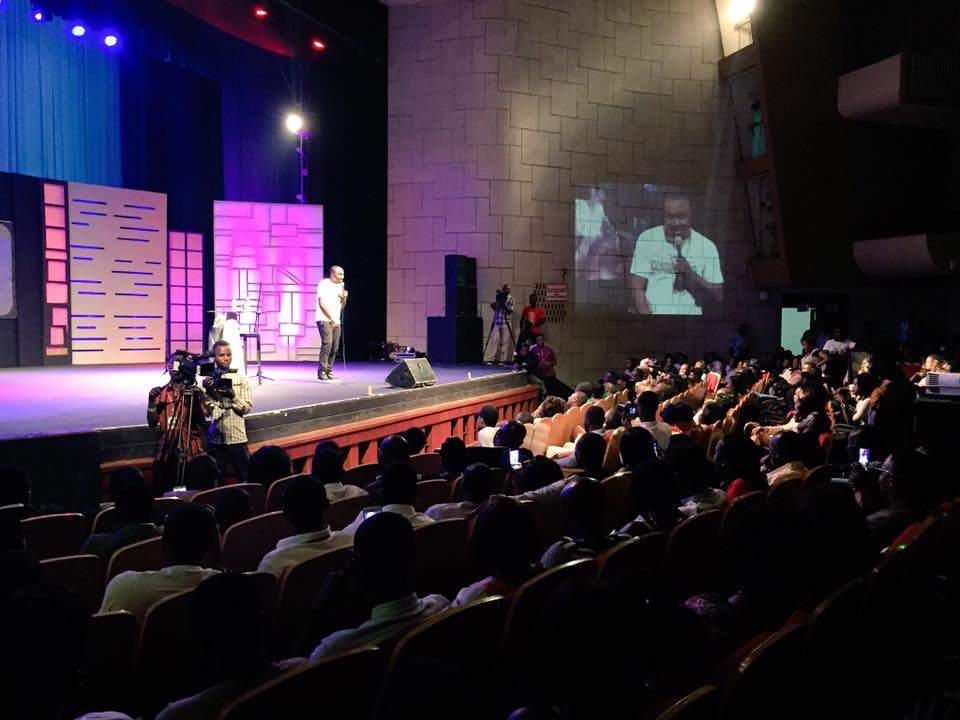 iamnanayaw18's tweet photo. REVIEW: @dkbghana POINT OF VIEW SHOW β 'FLAWLESS'
#DKBpointofViewJuly9
https://t.co/zBaZthENXb https://t.co/R7vMy0UBAh