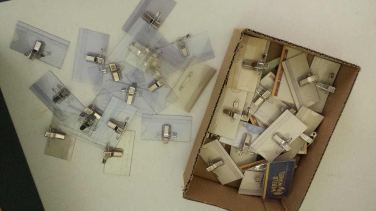 Naambadges nodig? We hebben er zo'n 40 liggen ;-) edeseuitdaging.nl/vraagaanbod/40…