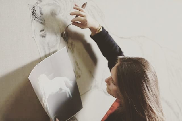 CandidaArt's tweet photo. Pursuit of Lightness, the connection of #art and #horses,
watch my videos here: https://t.co/PYUT5w8Ouo #artist https://t.co/dPGDQd0QgB