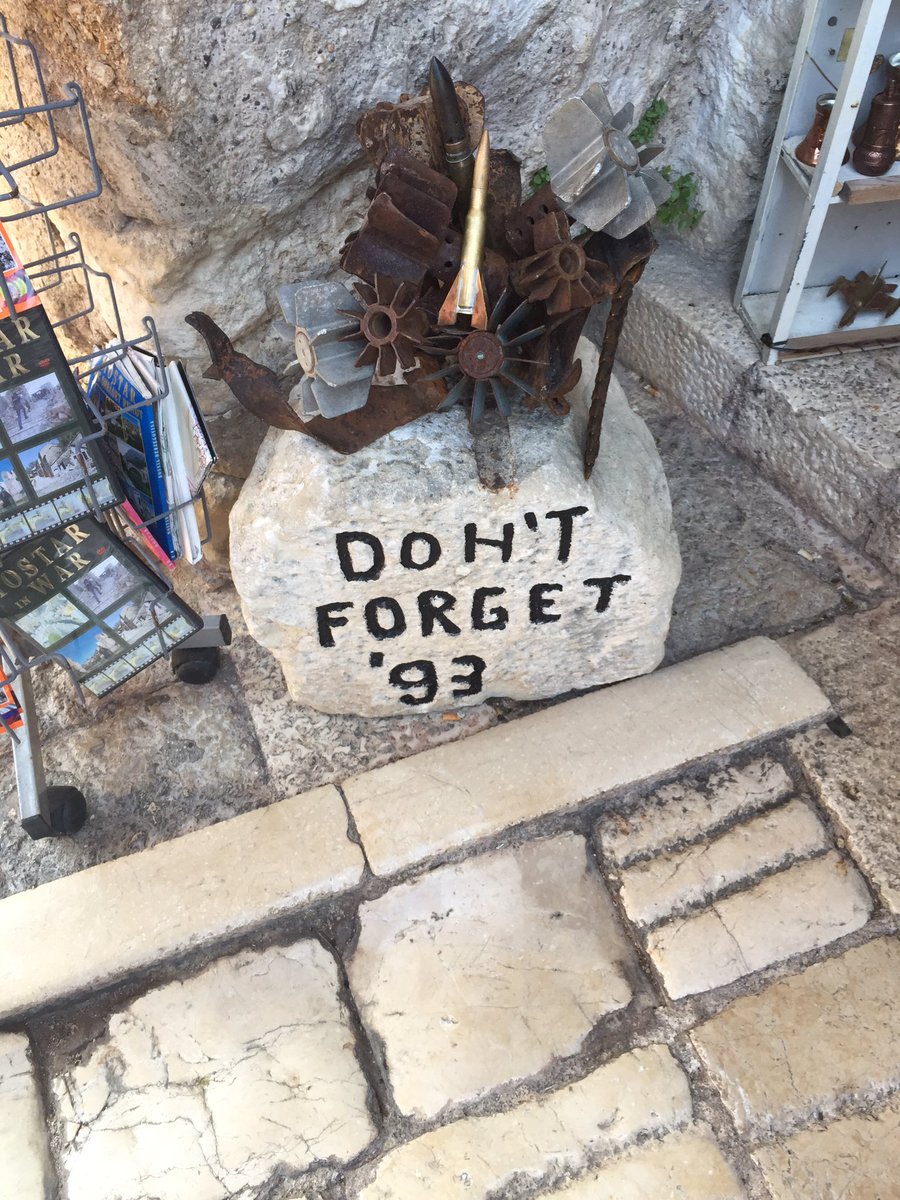 saidercan's tweet photo. @saidercan #srebrenica #srebrenitsa #bosniaherzegovina #dontforgot https://t.co/FYf8RfH2Sm