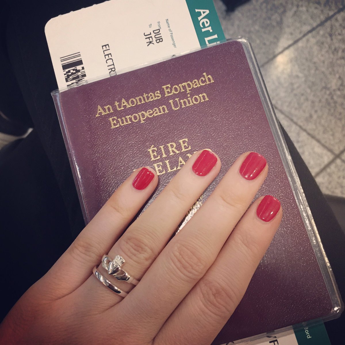Solvarjewellery's tweet photo. We are on our way! #BBNYC #solvarjewelry #shopireland #irishjewelry https://t.co/S9UcPnW3dS