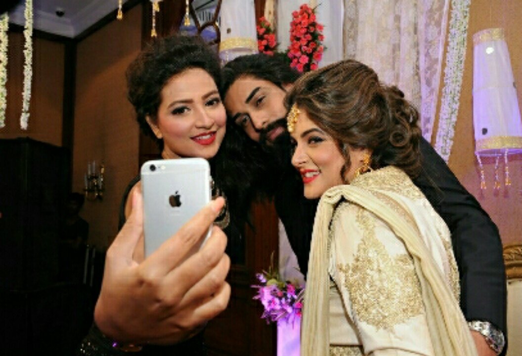 Subhashree_Fc's tweet photo. #Celebrations #MemoryToRemember #FriendsForLife👭 @subhashreesotwe some more from @srabantismile 's engagement😘😍💖💕 https://t.co/2HIJGrLgTT