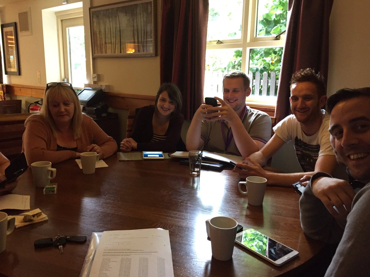 PI tables training kind of day 😀 #bringon20thjuly <a href="/SpencerGraydon/">Spencer Graydon</a> <a href="/PaulGreenwoodNW/">Paul Greenwood</a> <a href="/paulallancurtis/">Paul Curtis 💙</a> <a href="/rich_mcelroy17/">Richard McElroy</a>