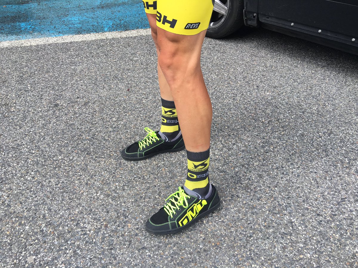 sportmed_es's tweet image. Los ciclistas del @TeamDEN_fr nos muestran su &quot;calzado&quot; @diamantdmt del #TDF2016. #DMTrevolution #DMTtechnology