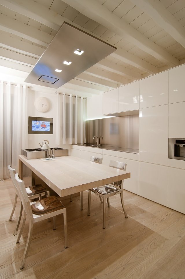 NIVA_line's tweet photo. We designed and made this #kitchen, oak #table and stainless steel #hood.

https://t.co/4BGEG9dWRi

#interiordesign https://t.co/jV1pUGtzqg