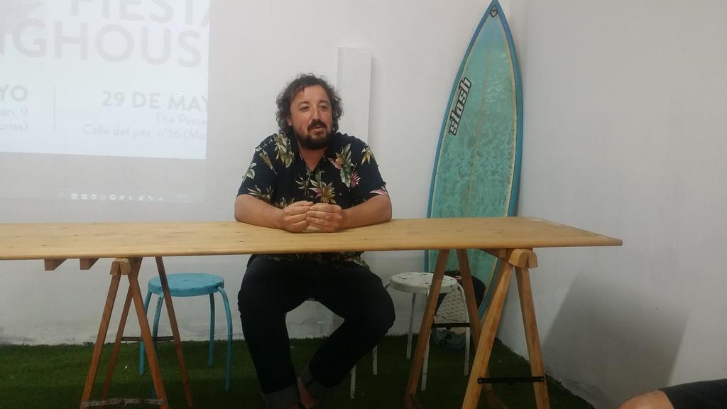 Aurora_Barrero's tweet photo. Empieza el evento sobre #startups y #surf con @surflasdunas #Surfworking https://t.co/fbKXyvzGSd
