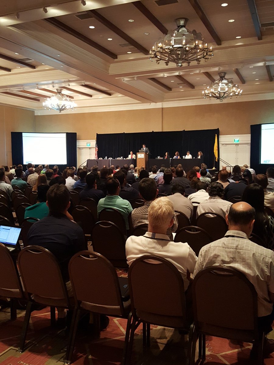 ITE2016ABQ's tweet photo. Keynote address happening now! #2016ITEABQ @Western_ITE @civiljimb https://t.co/rr7RZ7Oe4H