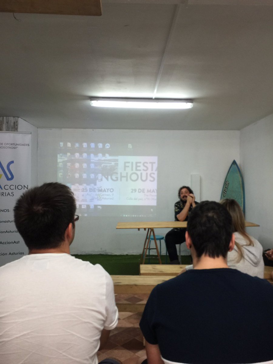 carmenend's tweet photo. Hablando sobre el Turismo deportivo en #Asturias. Hoy con @RenovAccionAst #surfworking #Salinas https://t.co/pTKZB5zOc7