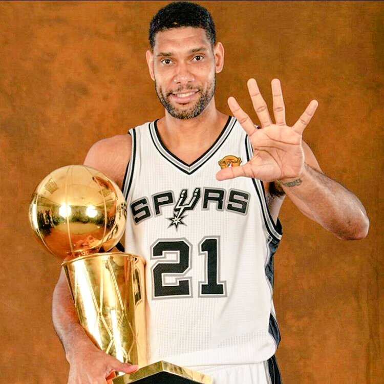 / PapaOsoGomez Tim Duncan se retira del baloncesto de la NBA