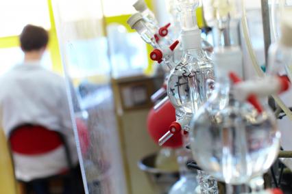 psl_univ's tweet photo. PSL #Chimie organise sa première journée scientifique le 20/07 à @ENS_ULM: https://t.co/hnZ8mhKEvs https://t.co/0NKG59TGkf