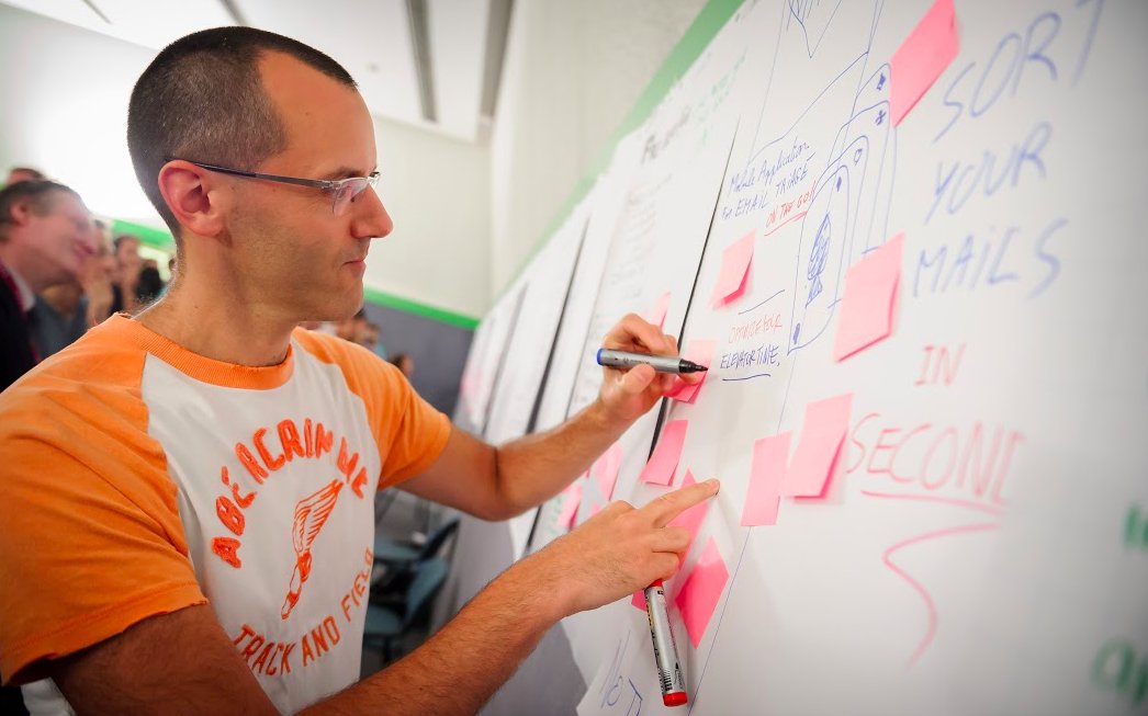 Techstars's tweet photo. What is the API for Your Startup? https://t.co/pF0K4lR7RQ via @alexiskold https://t.co/bWlpCCPrMp