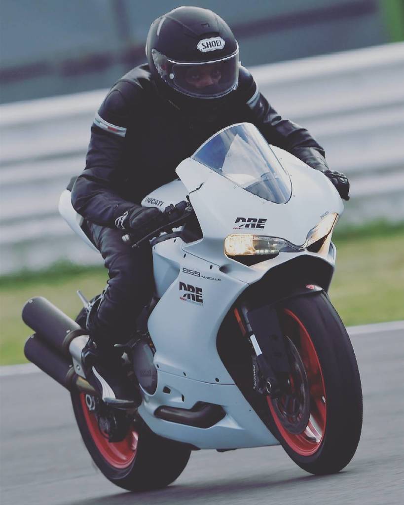 DesmoMumbai's tweet photo. 🎉 Desmo Owners Club Mumbai 🏆 #DOCMumbai Dr. Ashutosh H. Palep exploring new #Ducati959Panigale at MisanoWorldC… https://t.co/1eIZE3yGxQ