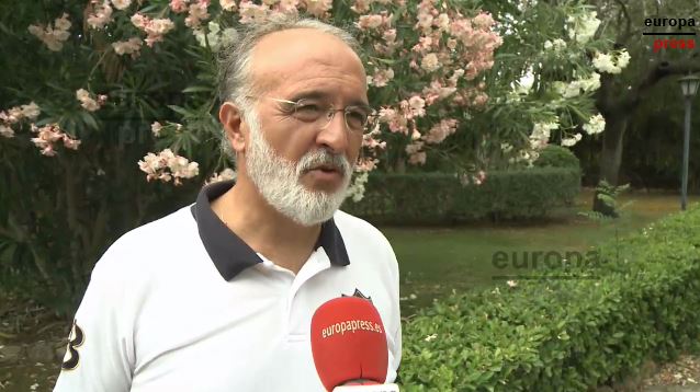FBertelsmann's tweet photo. El padre de una niña con discapacidad reivindica #FP para alumnos con diversidad funcional https://t.co/cqRKv4sybg https://t.co/PTDYVPhjDl