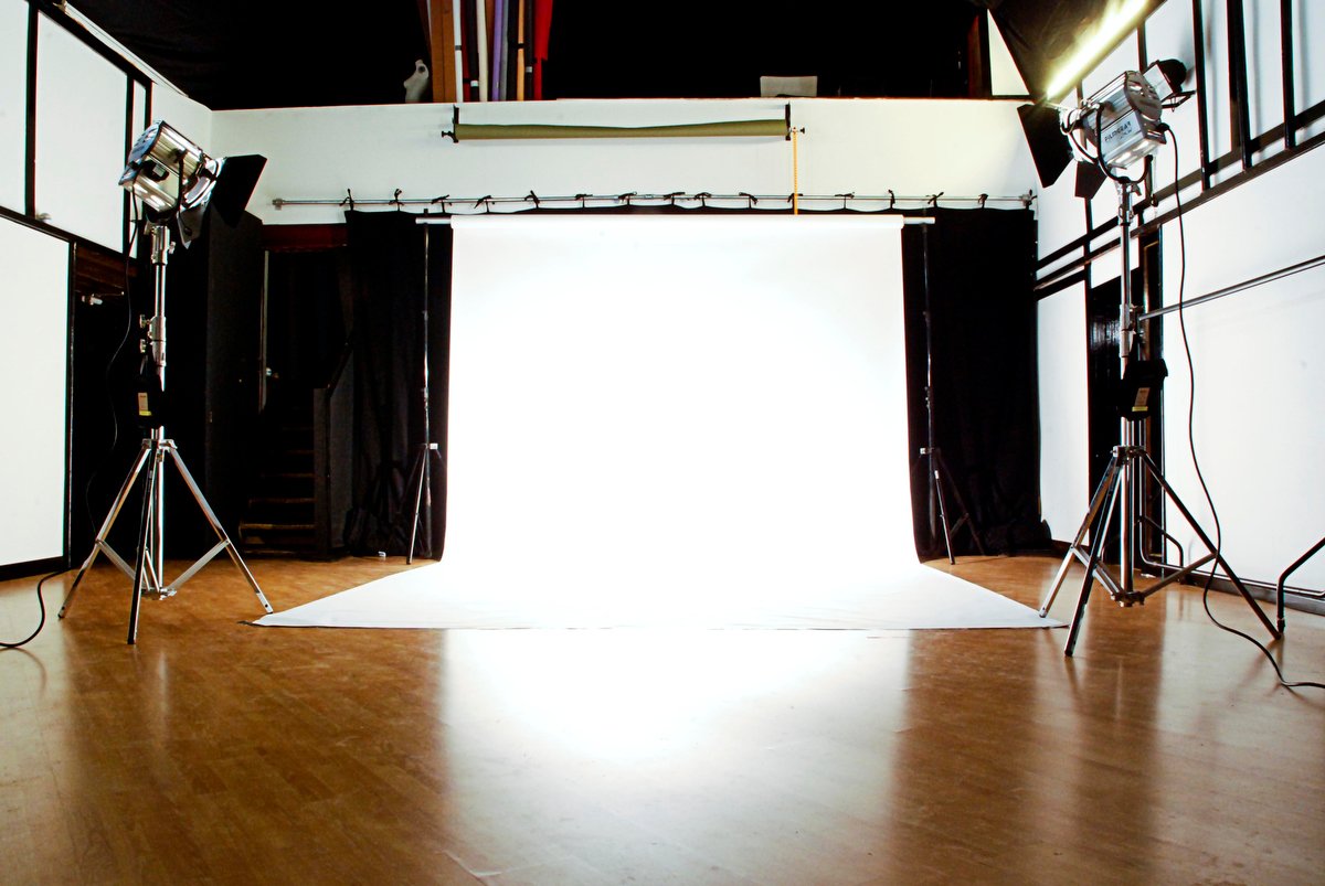 photo_studiohre's tweet image. @SimulacraSW9 OUR #STUDIOOFTHEWEEK! Two studios in London &amp;amp; one in Greece! Book now @ photo-studiohire.com 🙌🏼😍📷💯