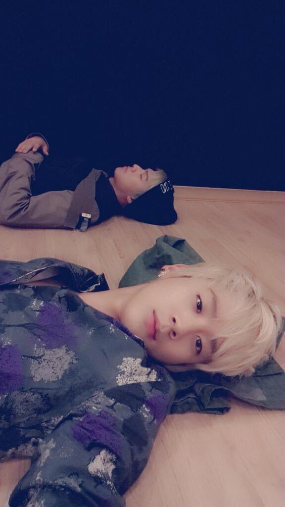_921114's tweet photo. EXCUSE ME 😂😂😂？ https://t.co/tFbvGugD6y