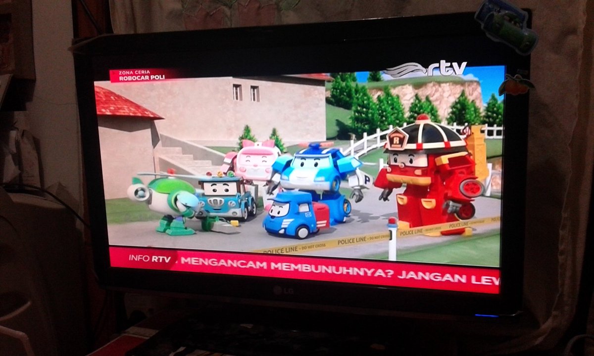 citcitcuit's tweet photo. @langitRTV mgkn promo prog "dewasa", jgn di jam zona ceria kali ya. Kalimat "mengancam", "membunuh" agak ganggu. Thx https://t.co/4Pnbo56cVC