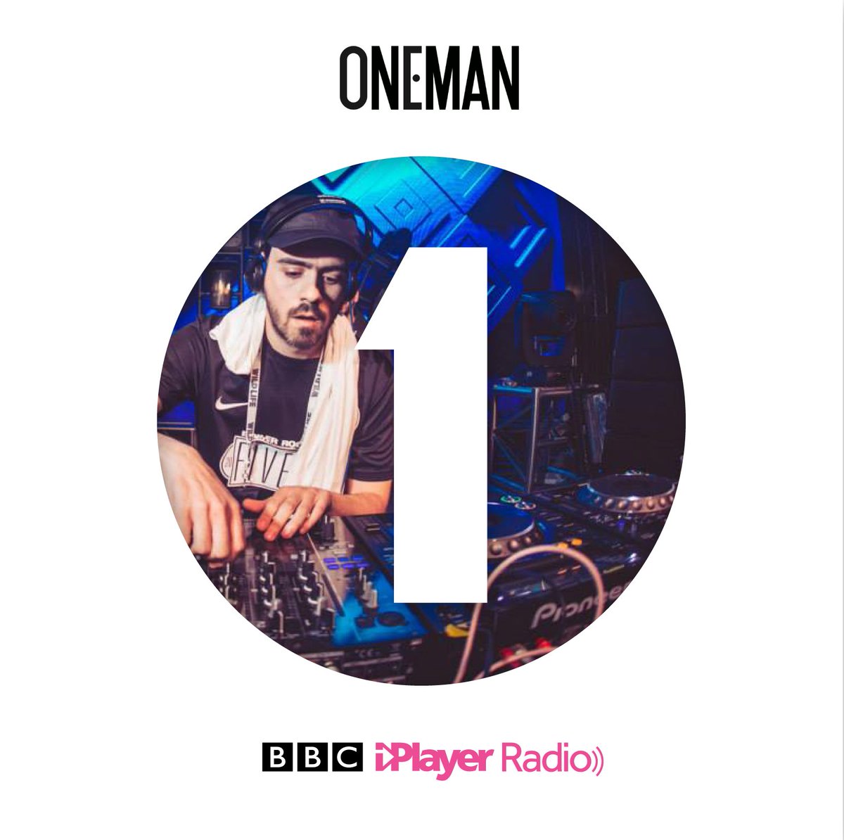 essential mix tweet media