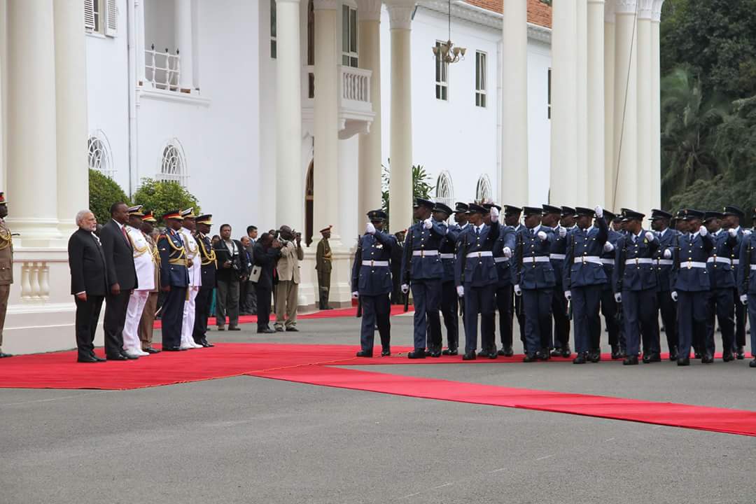 drdipakpateljgd's tweet photo. PM ModiJi  received ceremonial honours at the State House in Nairobi.#ModiInAfrica #ModiInSouthAfrica #ModiInNairobi https://t.co/vEeIUR9v0g