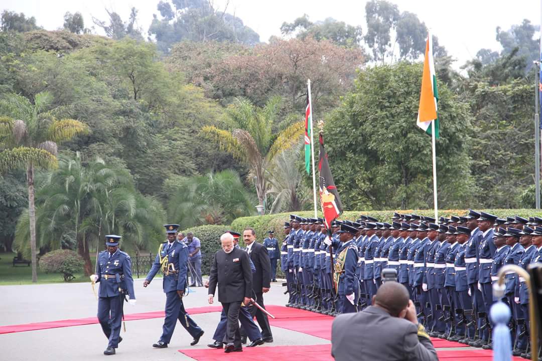 drdipakpateljgd's tweet photo. PM ModiJi  received ceremonial honours at the State House in Nairobi.#ModiInAfrica #ModiInSouthAfrica #ModiInNairobi https://t.co/dR8yf5WaHS