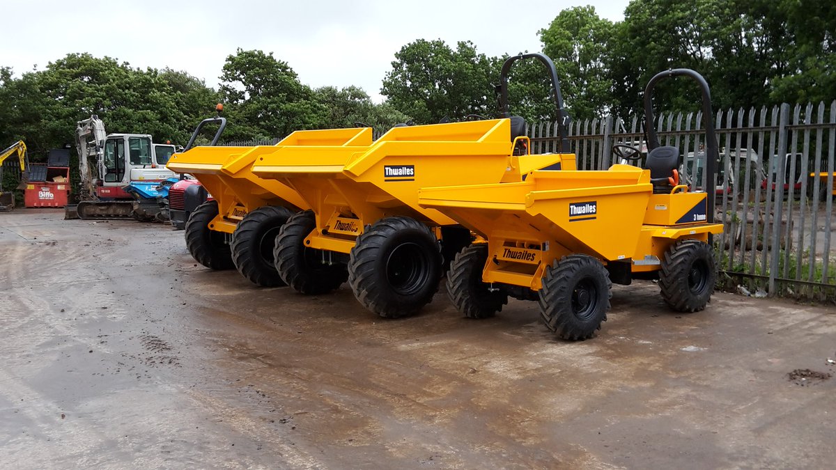 howardjcbl's tweet photo. Our new Thwaites  dumpers ready for hire
9 Ton &amp; 3 Ton dumpers available
Ring our office for Details. 
01656 743231 https://t.co/7HfH4hcjmJ