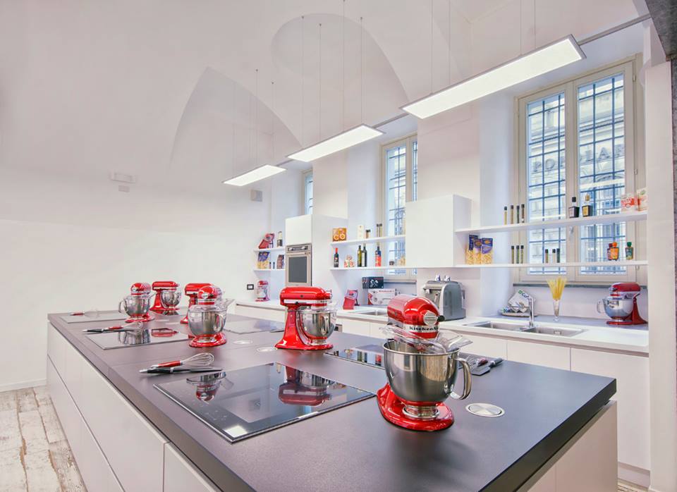 INTERNIMagazine's tweet photo. Let's Cook by #IFSE nuova #scuola di #cucina #KitchenAid #TheNumber6 #Torino
https://t.co/uKznWCC3rQ https://t.co/C6H5YxG4cW