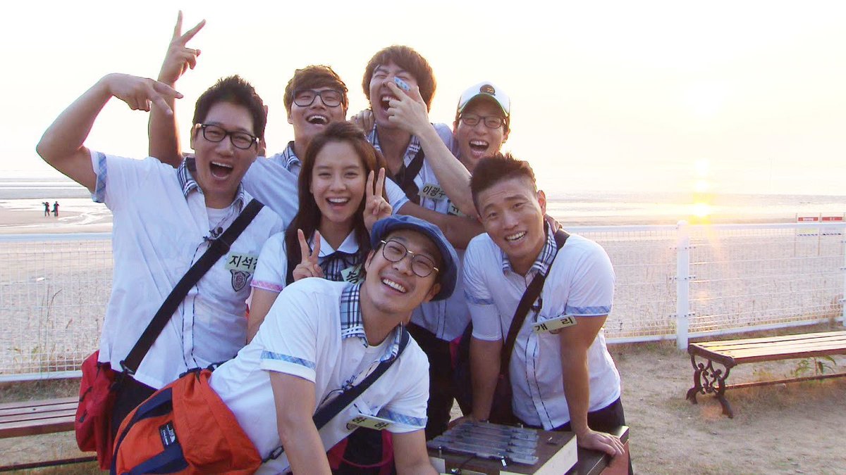 cakechrismas's tweet photo. 6 ปีแล้วหรอ ?? เร็วเนอะ เผลอแปปเดียวเป็นรันเนอร์มา 6 ปีเต็มๆ สญ.ว่าจะรักตลอดไป #6YearsWithRunningMan #RunningMan https://t.co/vj2F4hppEt