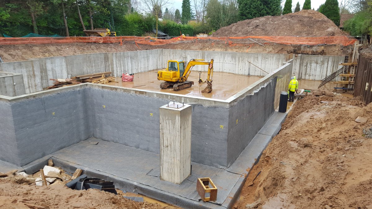 SGCCUKI's tweet photo. #Fosroc #Proofex Sheetdrain used on private house basement.
Find out more https://t.co/TaRRW74yfU https://t.co/jcI8ZidI7L
