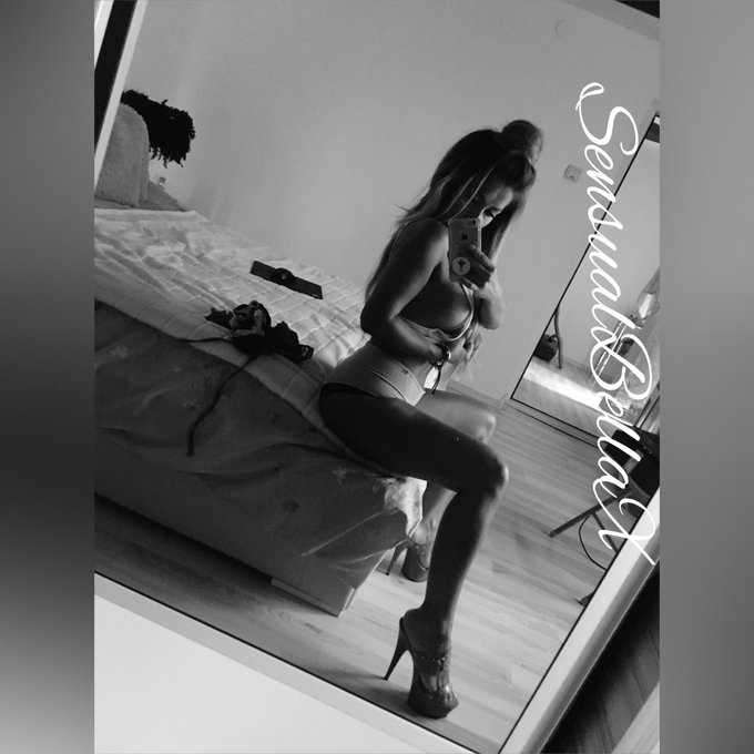 https://t.co/ZDNiAnoibj 👑💎 #CamGirl #worship #spoil #mondaymotivation https://t.co/e7yAqcxAVb<a href="/tag/camgirl"class="tags">#CamGirl</a><a href="/tag/worship"class="tags">#worship</a><a href="/tag/spoil"class="tags">#spoil</a><a href="/tag/mondaymotivation"class="tags"><span>#mondaymotivation</span></a>