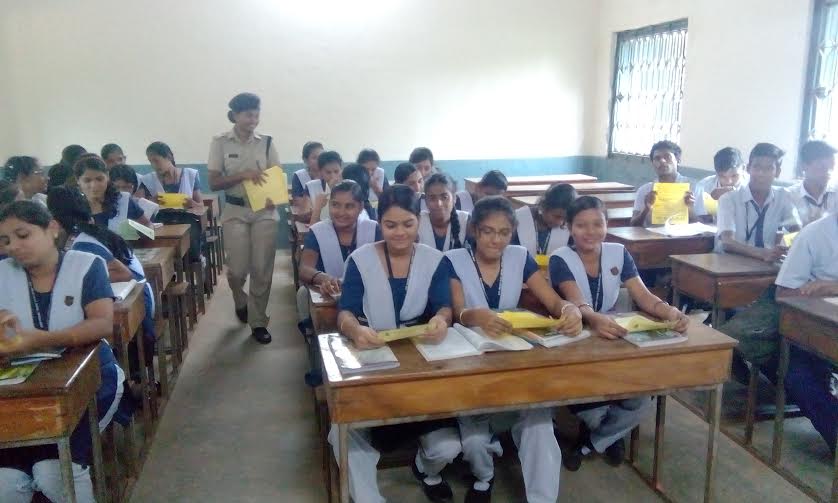 KurPost's tweet photo. @srdscrpfkur Sir,on 11.07.16 the SHL No.182 awareness classes were conducted at Mixed Higher Secondary  School /KUR https://t.co/Yeg0OIJLGw