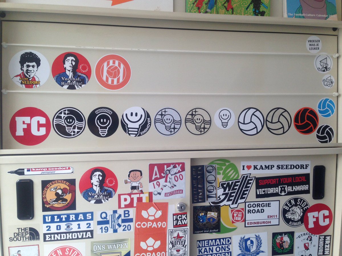 FootballCulture's tweet photo. FC x Lempke!!!
#Eindhoven #Legend #inspirator #streetart #StickerCulture #FootballCrew https://t.co/0hOF57HDxy