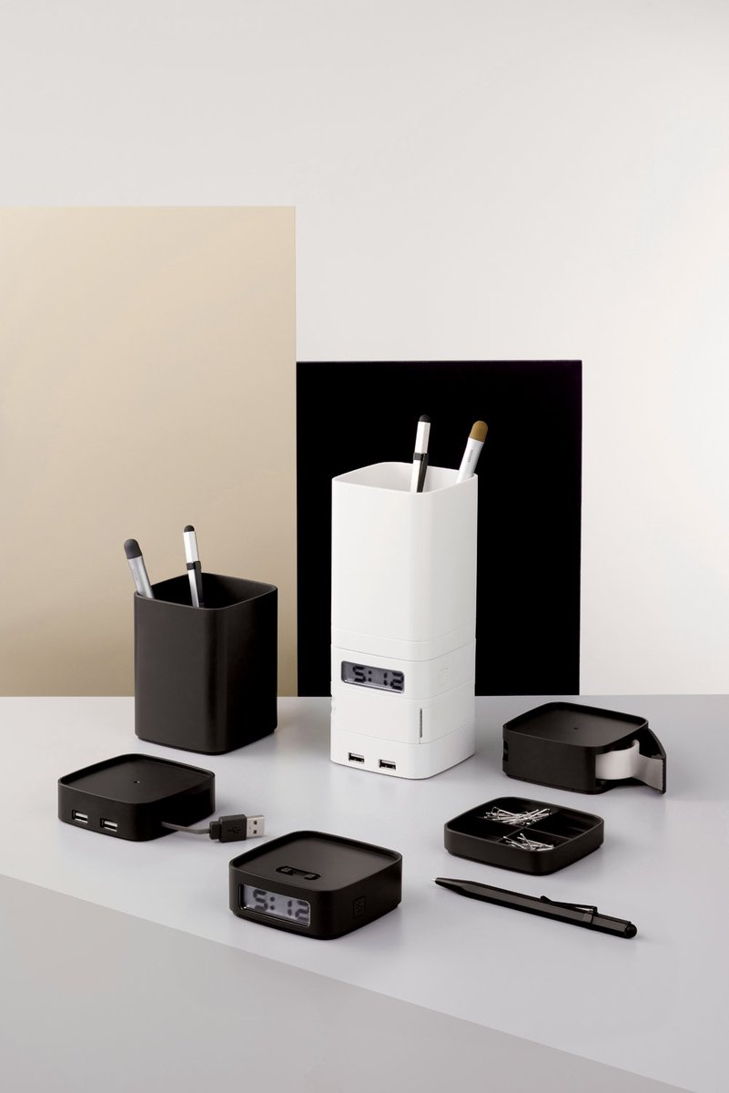 LEXON_UK's tweet photo. Have you seen your office desk yet? #office #design #lifestyle @HyperHyper_Ltd @HHyperGallery https://t.co/cETrxBtHqF