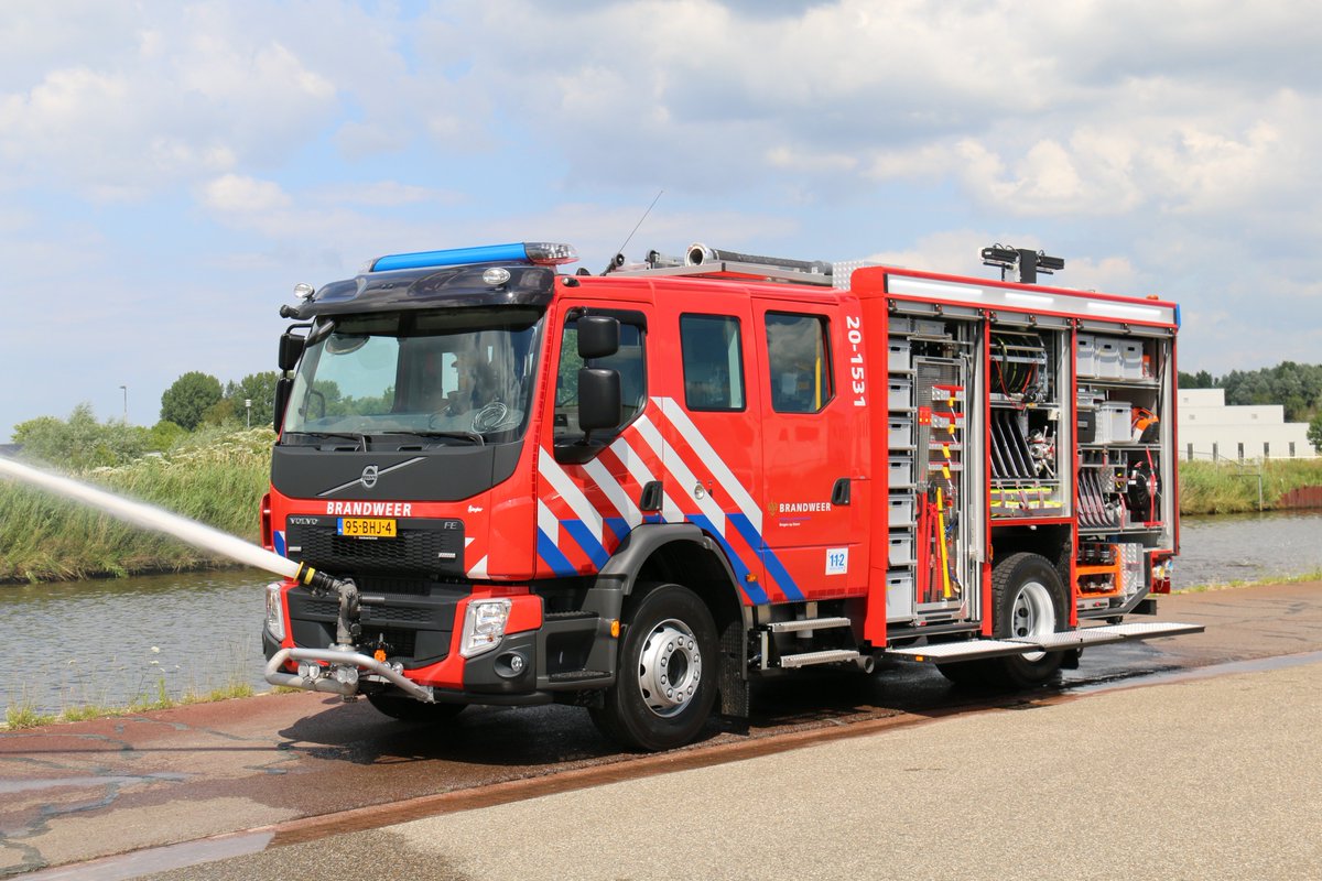 "Actueel'' in opbouw op onze website is weer aangepast. #Ziegler #Power zieglerbrandweertechniek.nl/projecten.html
