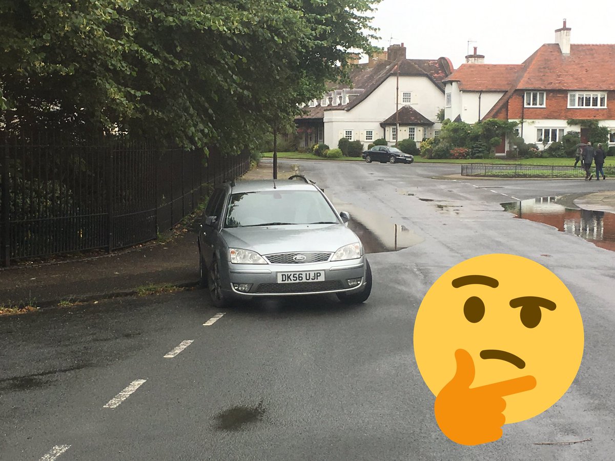 zigzagcriminals's tweet image. Bit #bellendish parking here I the picturesque #PortSunlight  village @Parktwatlpool @Official_CStamp @YPLAC #knob