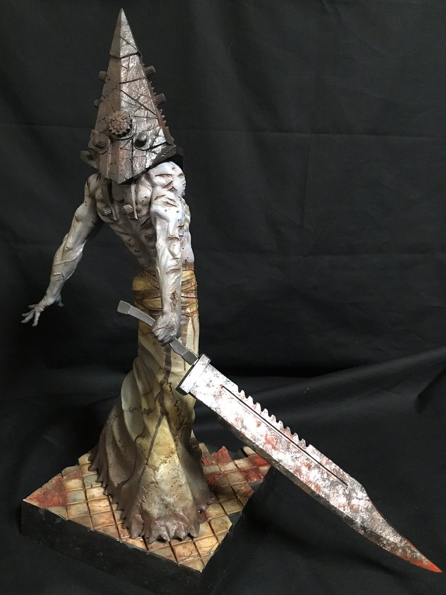 レッドピラミッドシング　HEADLONG 原型師　赤尾慎也 geccoから発売されたサイレントヒル2のレッドピラミッドシングです