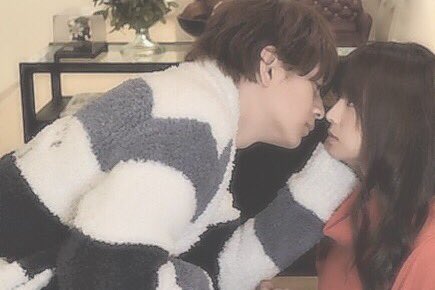 Hyli__'s tweet photo. ㅤ

　 何も見えなくて

       全然良かったんだ

　　〉　？？　〈
ㅤ
　　  ＿＿＿＿＿＿─  ＦＬＷ

ㅤ　君の笑った顔だけで

       いいと思ってた．．

ㅤ https://t.co/L7T1AoHIJ2
