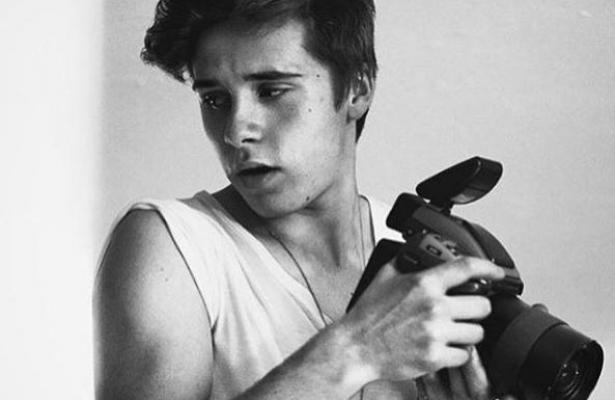Beautynewz's tweet photo. Zien! De Burberry campagne geschoten door Brooklyn Beckham https://t.co/Rve7K0YWbB 

#BrooklynBeckham #BurberryBrit https://t.co/mldChhx0dr