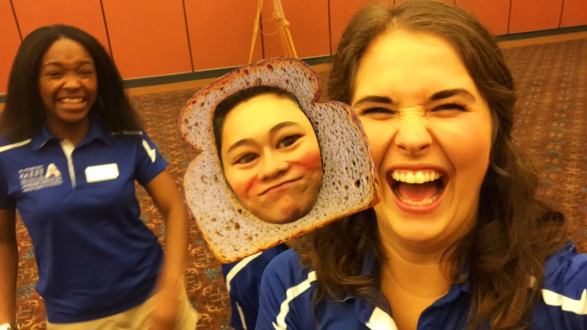 BlueRiders2016's tweet photo. Orientation is going to be a piece of toast 🍞 #NMO2016 #UTA20 https://t.co/BcAgF8EsR3